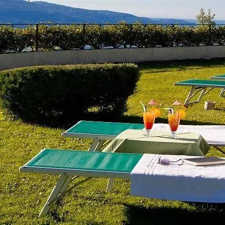 Le Balze - Aktiv & Wellness 4* Tremosine