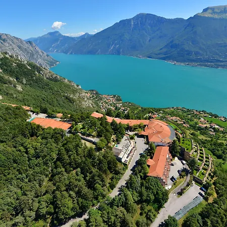 Le Balze - Aktiv & Wellness Otel Tremosine