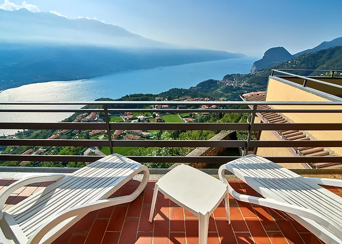 Le Balze - Aktiv & Wellness 4* Tremosine