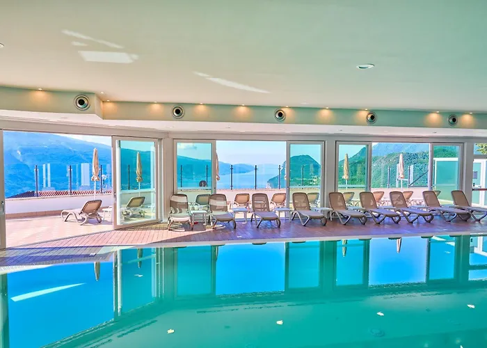 Le Balze - Aktiv & Wellness 4* Tremosine