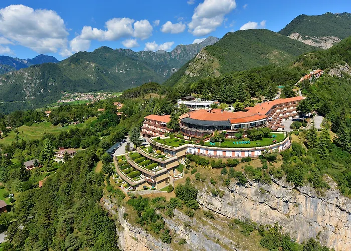 Le Balze - Aktiv & Wellness Hotel Tremosine