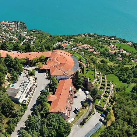 Le Balze - Aktiv & Wellness Hotel Tremosine
