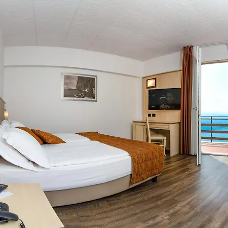 Le Balze - Aktiv & Wellness Hotel Tremosine